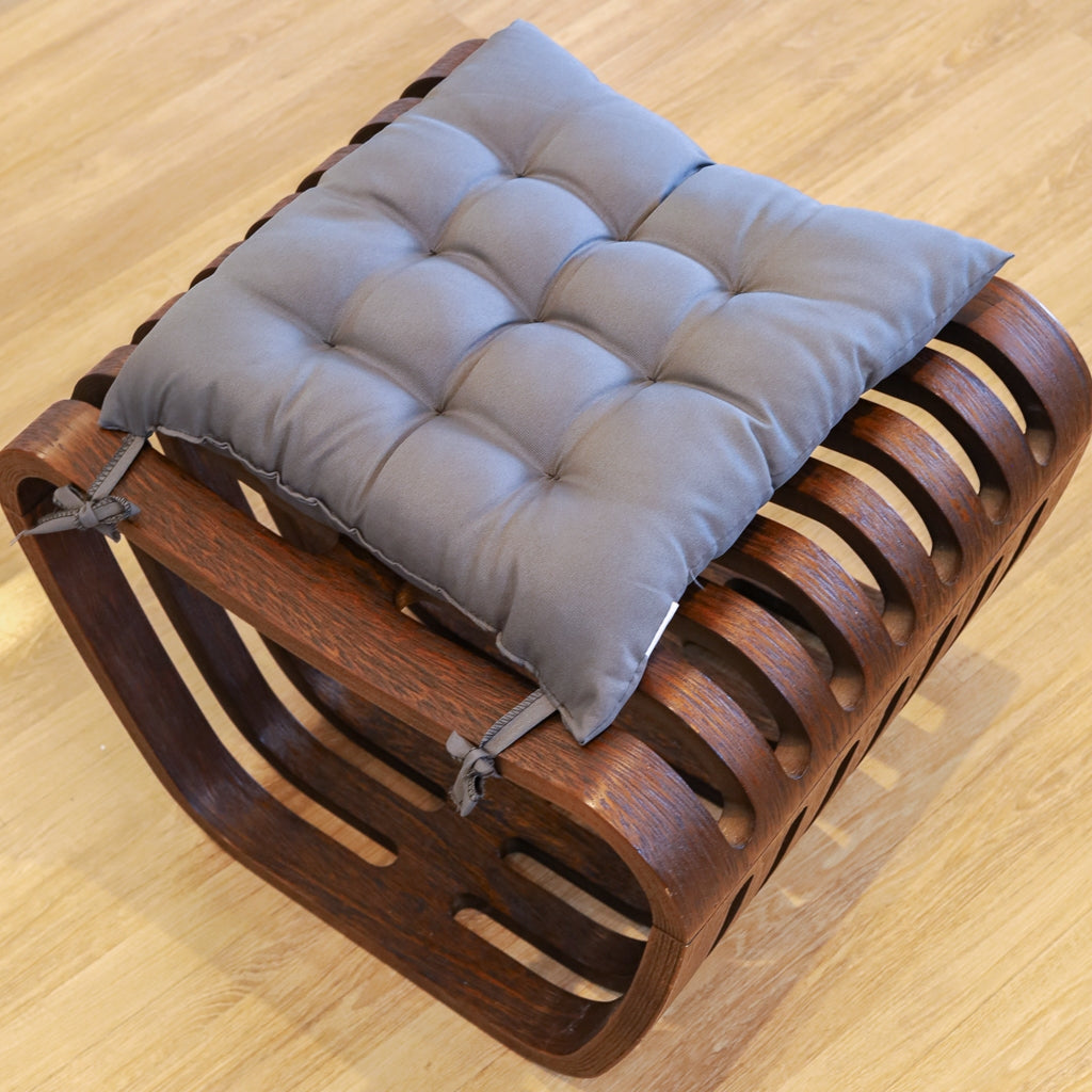 Kit 2 Almofadas Decorativa Futon Assento De Cadeira Sofá Pallet Banco Diversas Cores 40x40cm Macio